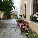 Im Vierseitenhof By Interhome